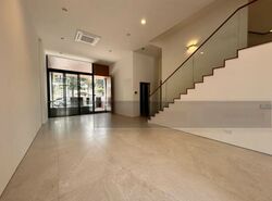opera-estate photo thumbnail #7